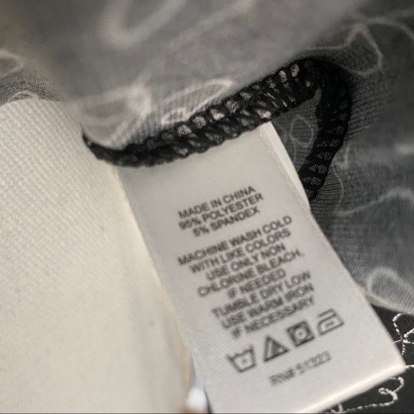 CeCe Danity Tiered Ruffled Bell Sleeve Bow Blouse - Picture 6 of 11